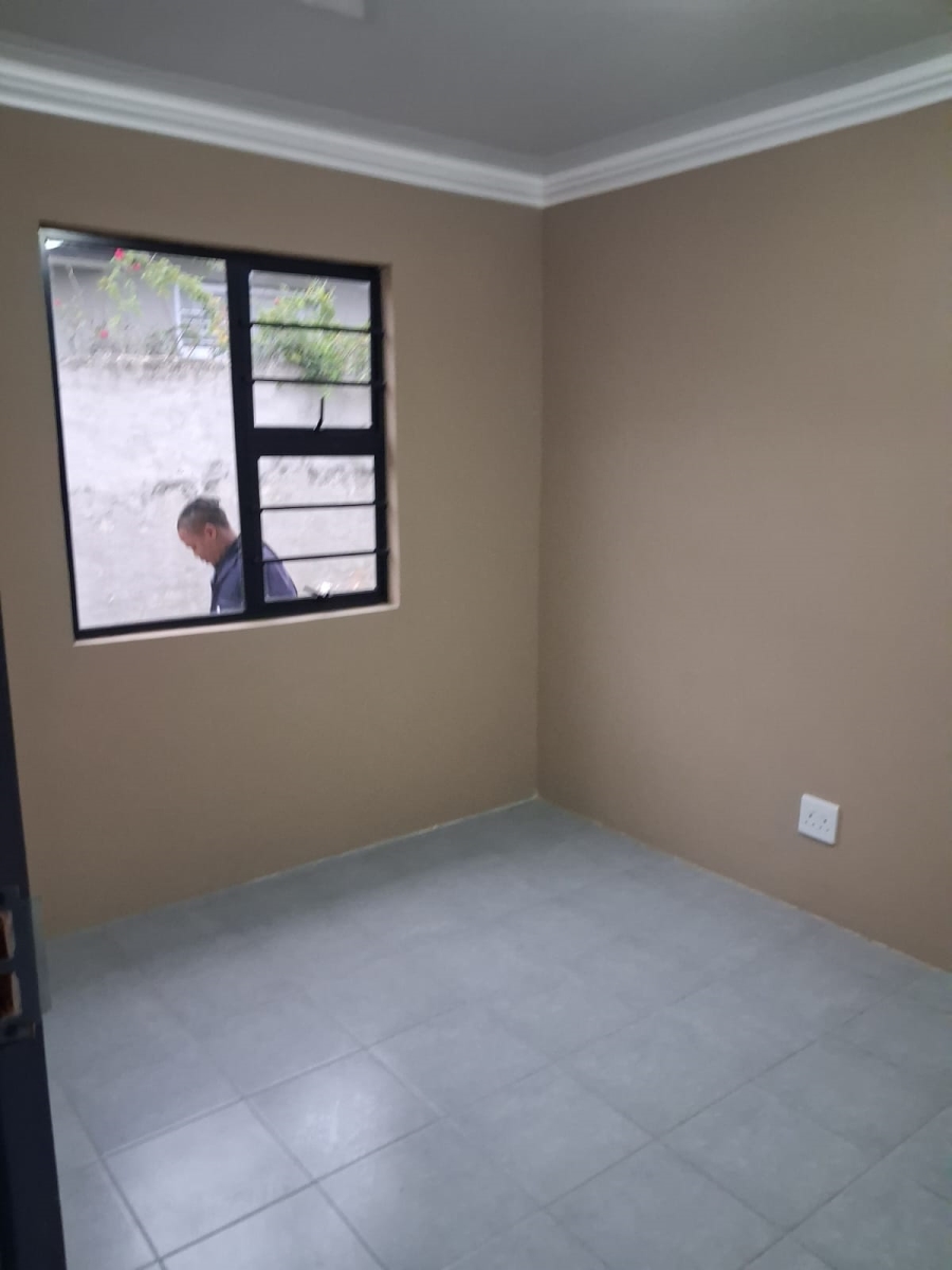 To Let 1 Bedroom Property for Rent in Buffalo Flats Eastern Cape